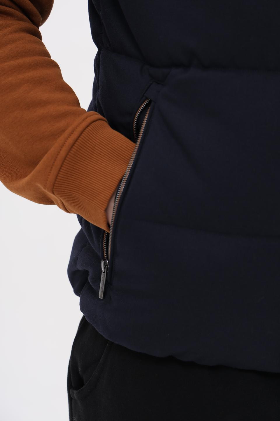 Жилет Bugatti стеганый синий