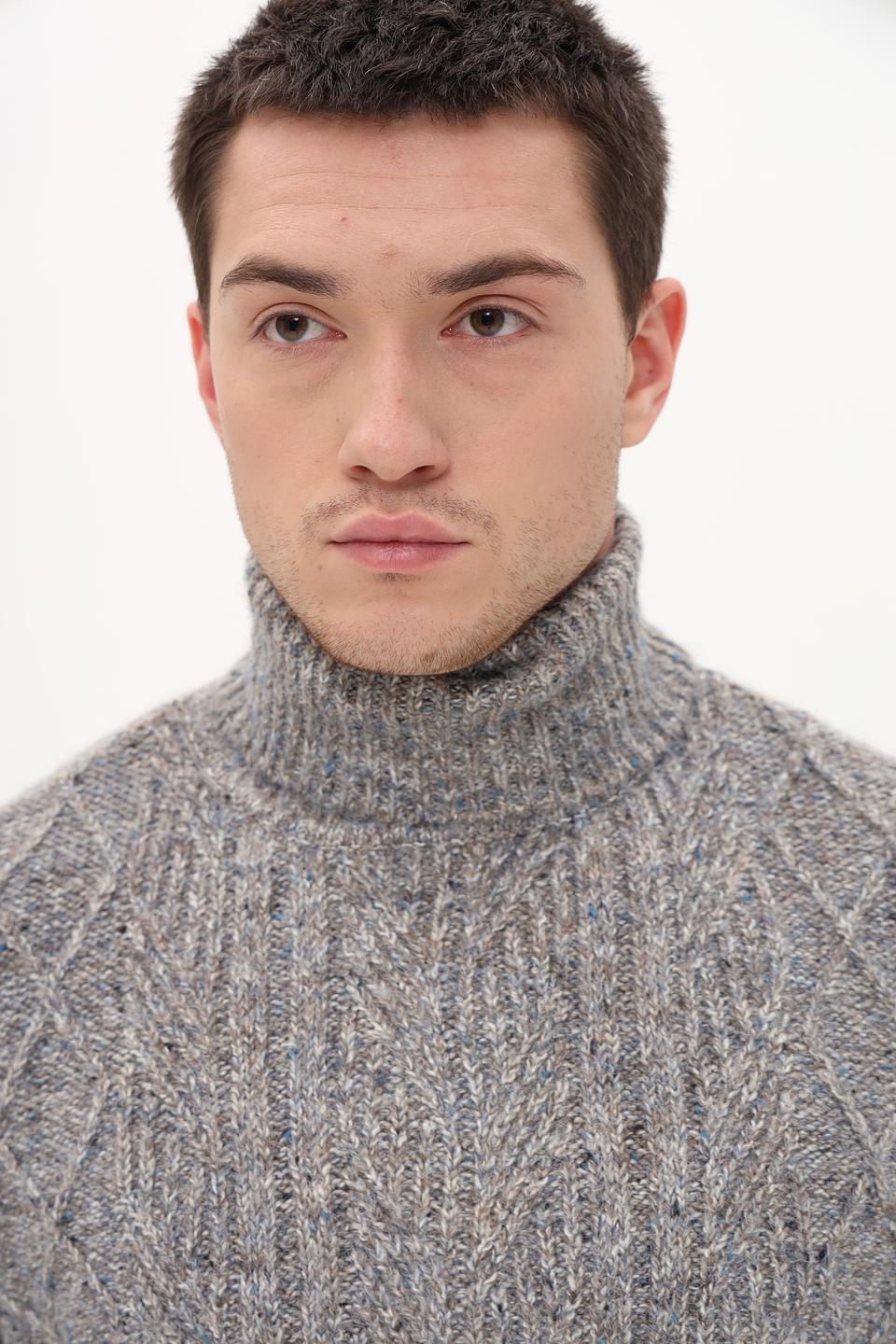 Водолазка Tom Tailor серая с косами