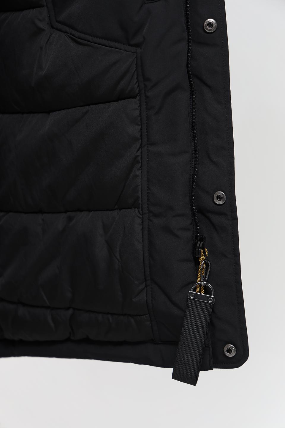 Куртка District мужская чёрная