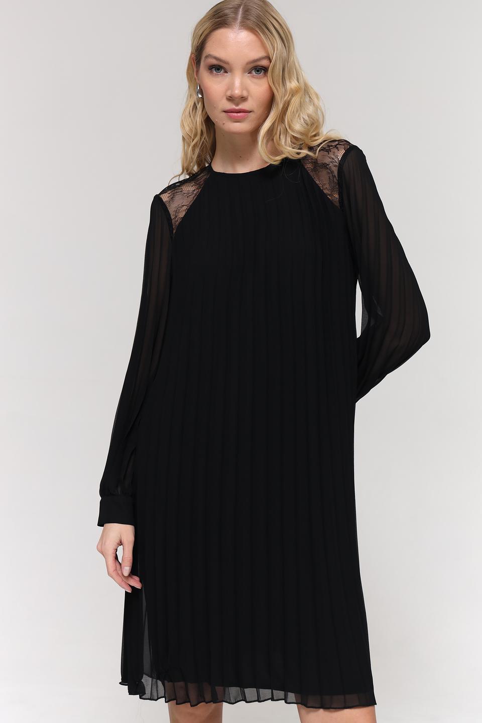 Платье Gerry Weber чёрное с кружевом