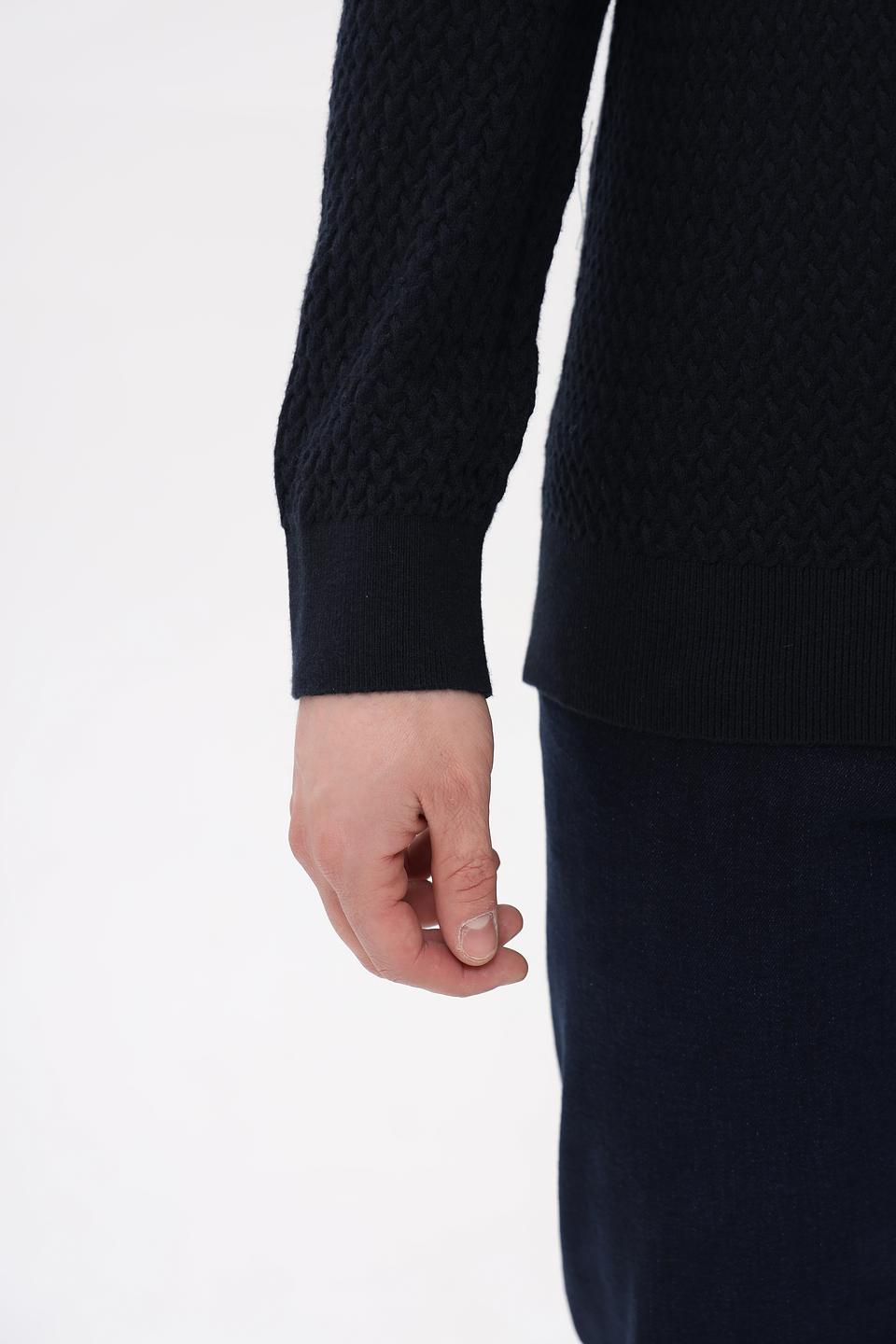 Джемпер Bugatti с текстурой