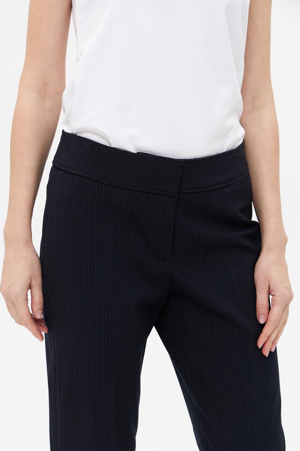 Брюки Bianca в полоску черные