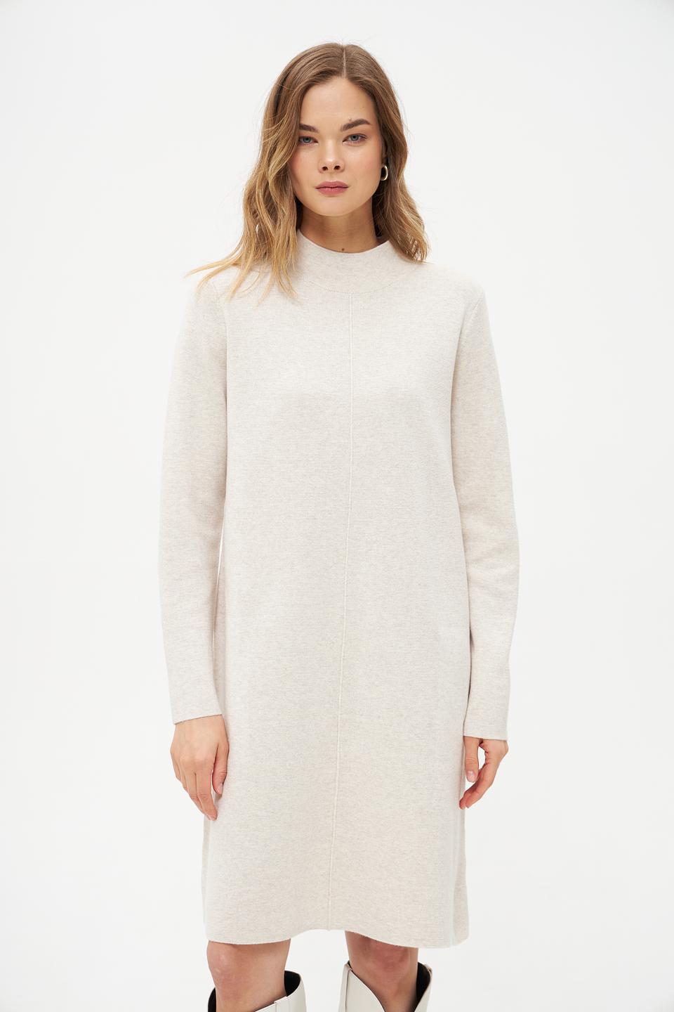 Платье Oui бежевое трикотажное