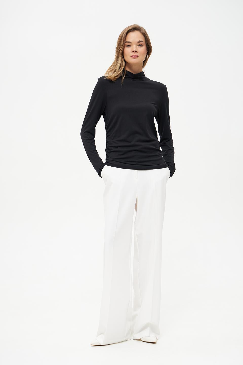 Футболка Oui с драпировкой черная