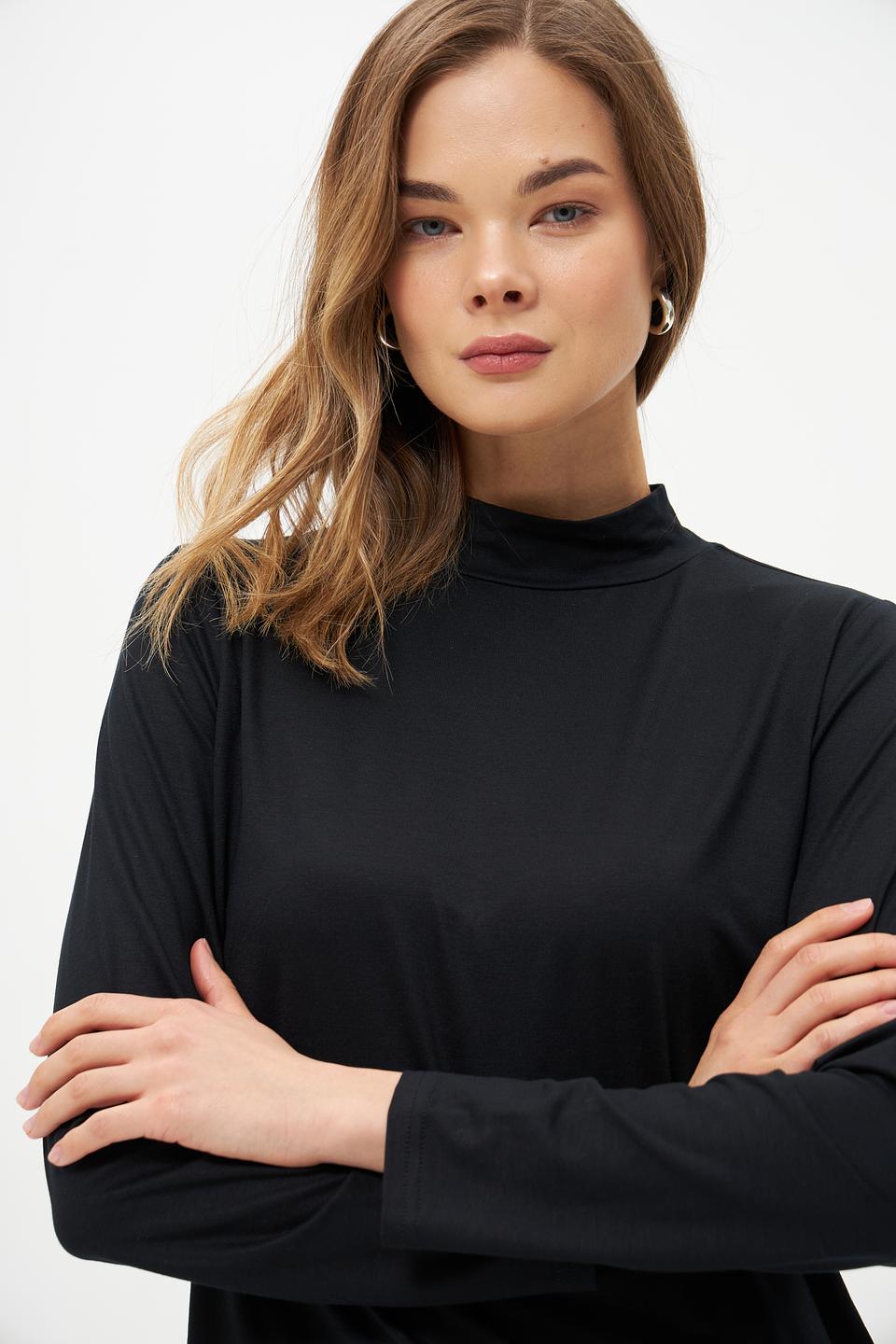 Футболка Frank Walder с драпировкой черная