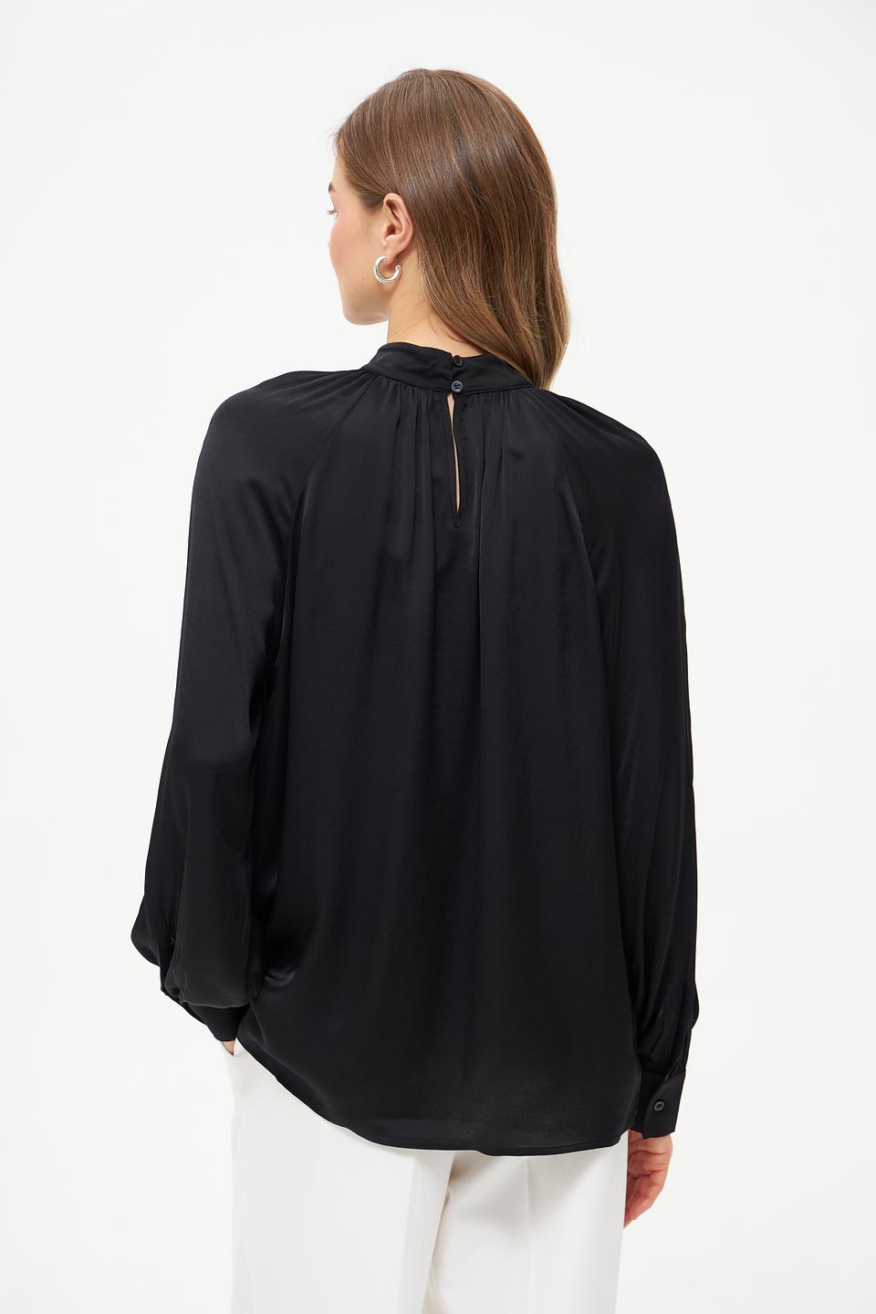 Блуза Oui с воротником-стойкой чёрная