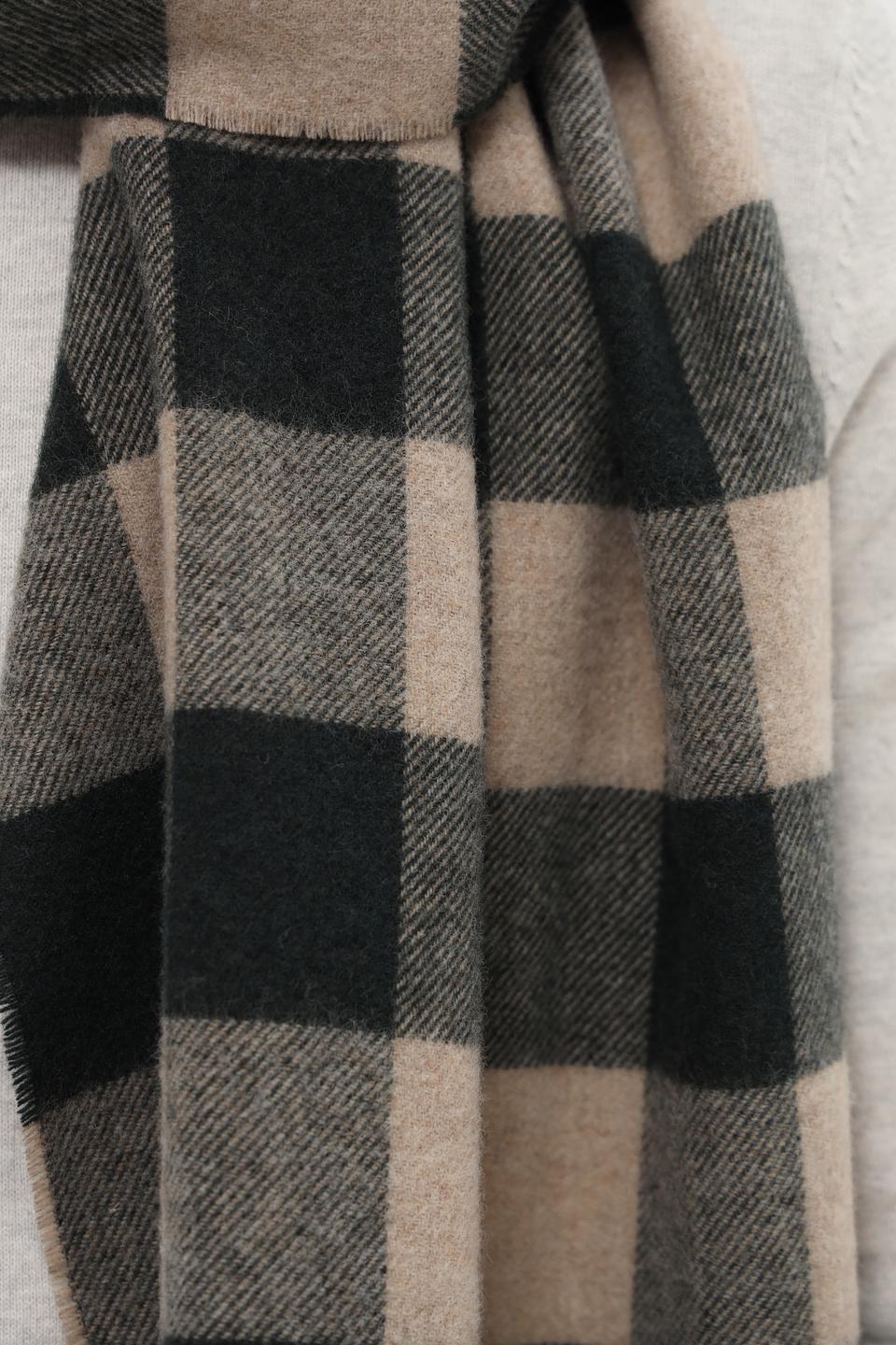 Шарф Bugatti ACC в клетку