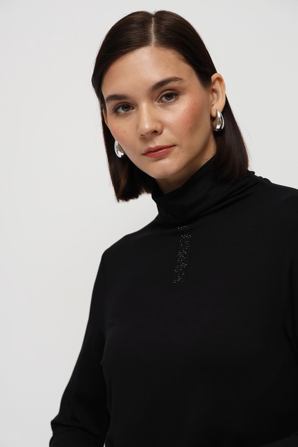 Водолазка Monari чёрная с декором