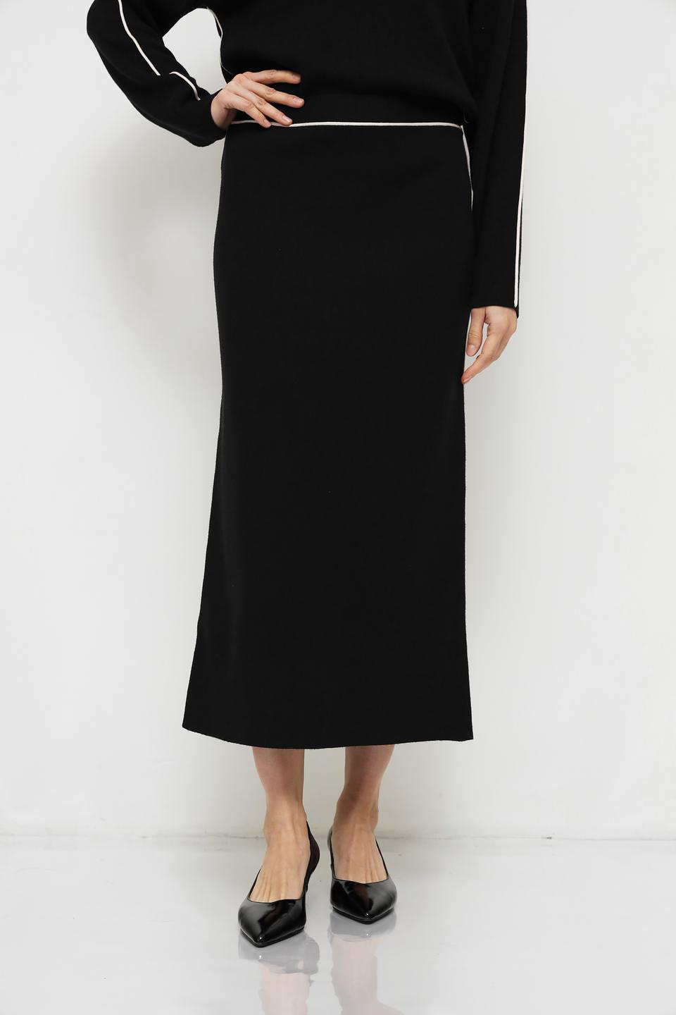 Юбка Oui чёрная с полосой