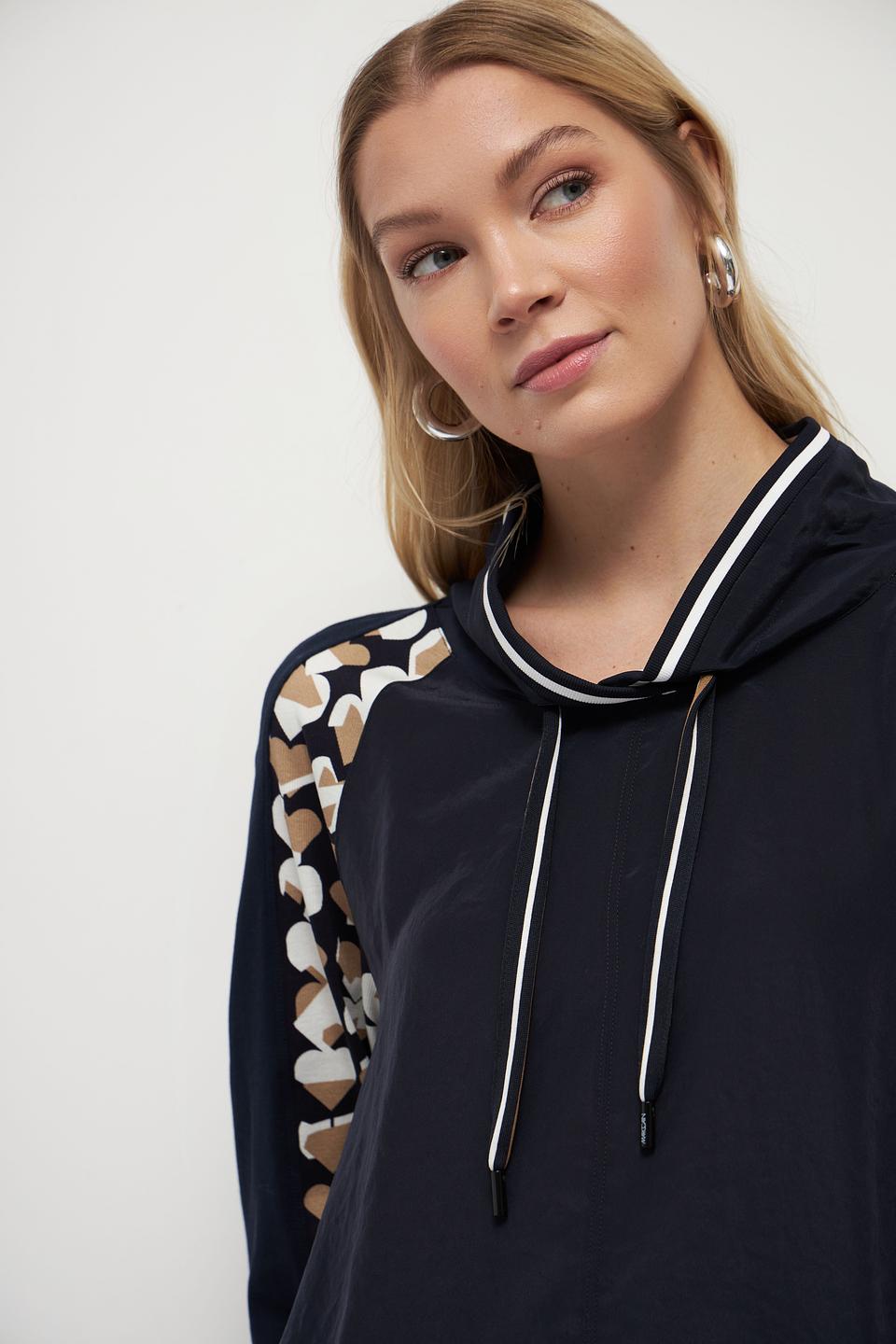 Блуза Marc Cain с капюшоном