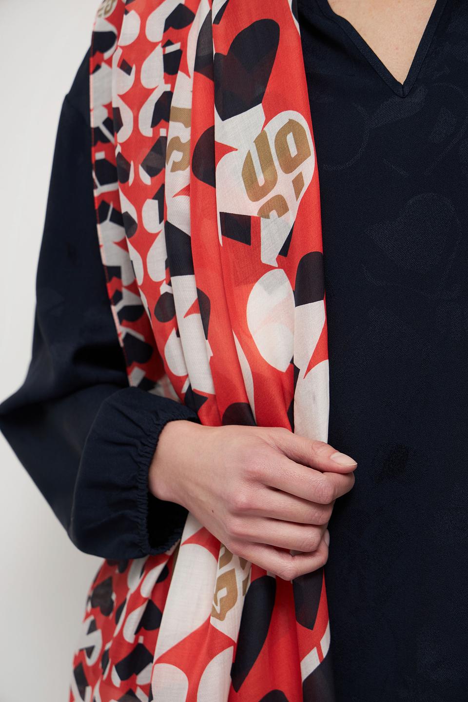 Шарф Marc Cain с принтом сердец