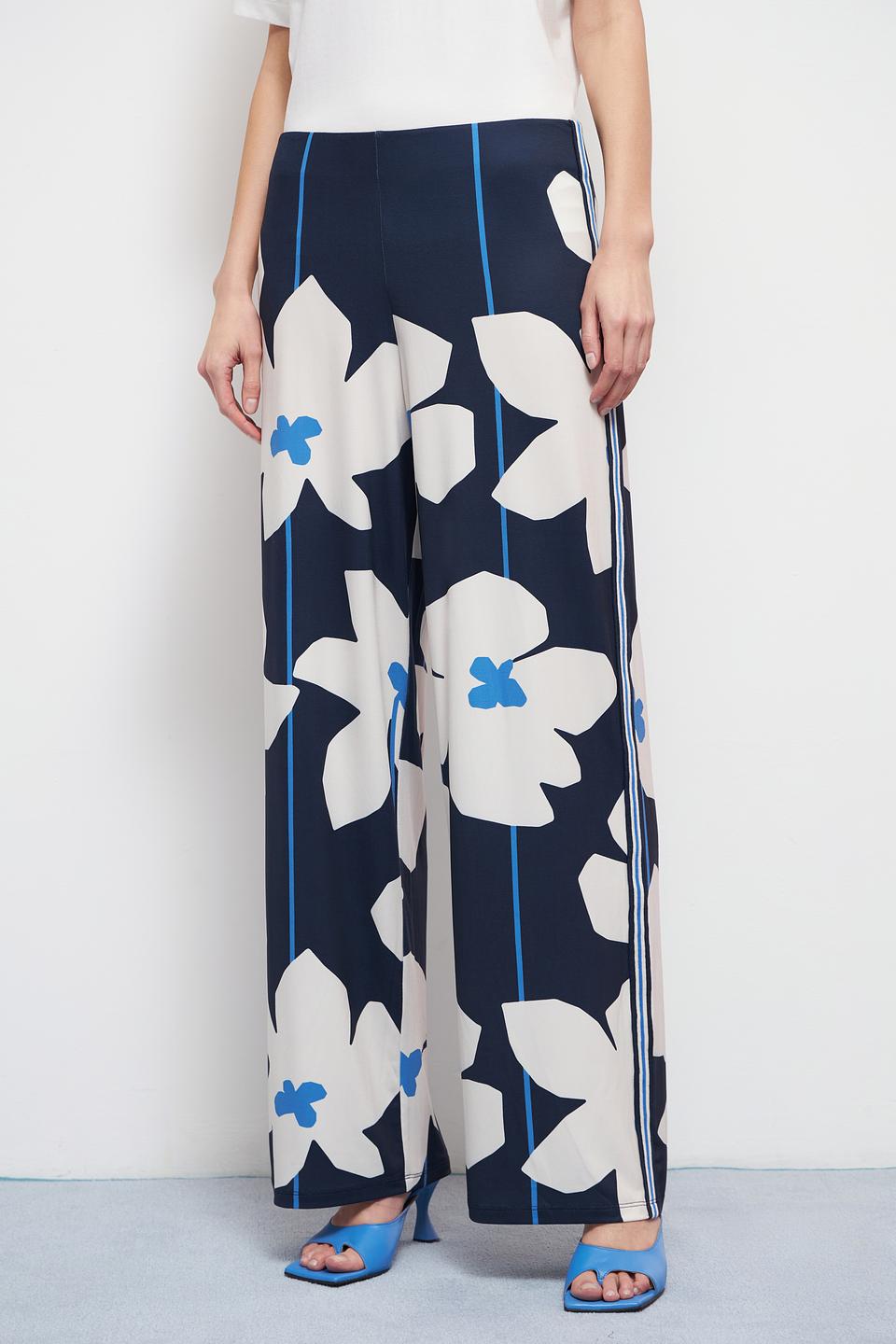 Брюки клёш Oui с цветочным принтом