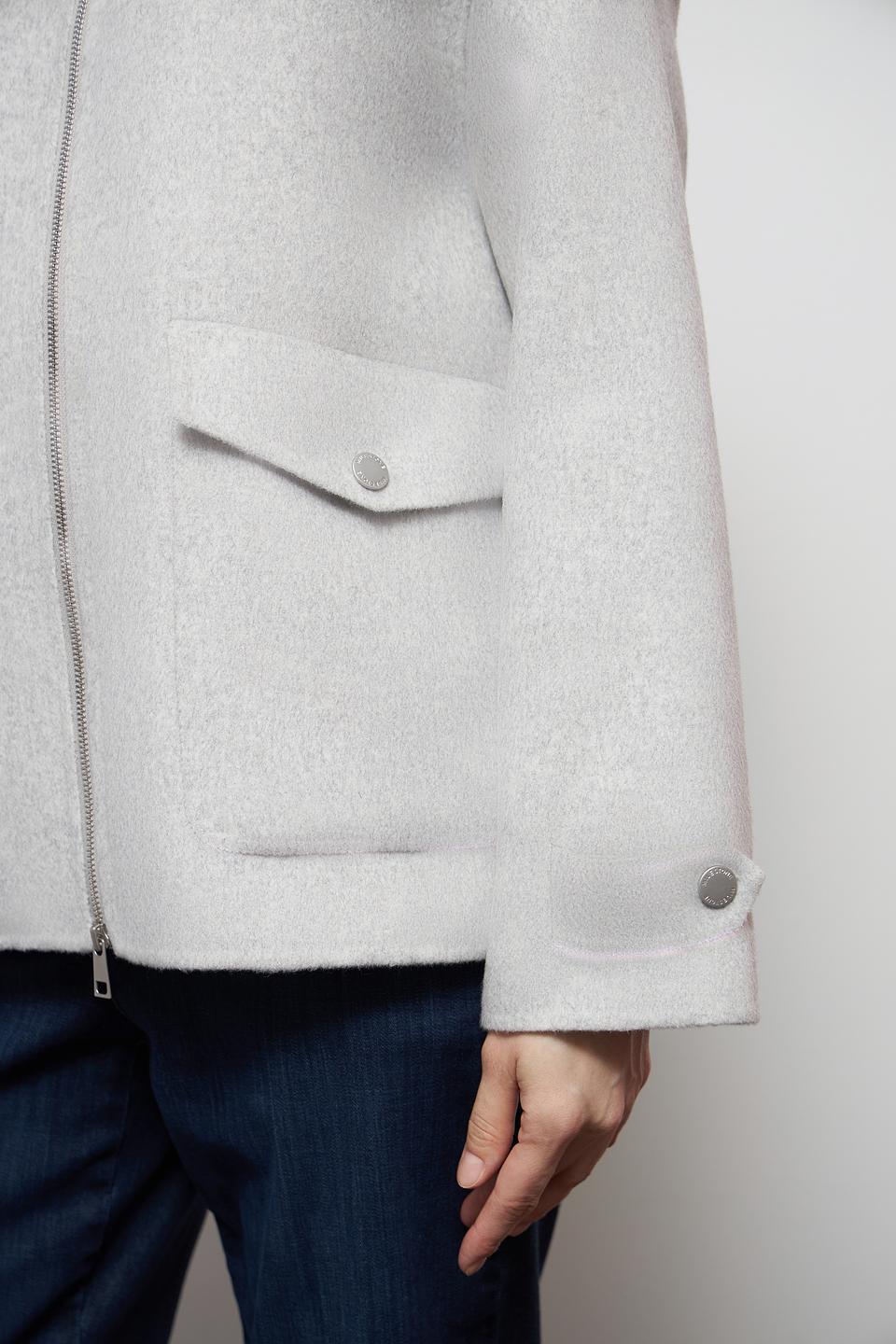 Куртка Milestone серая