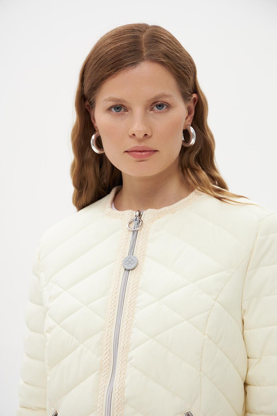 Куртка District стеганая кремовая