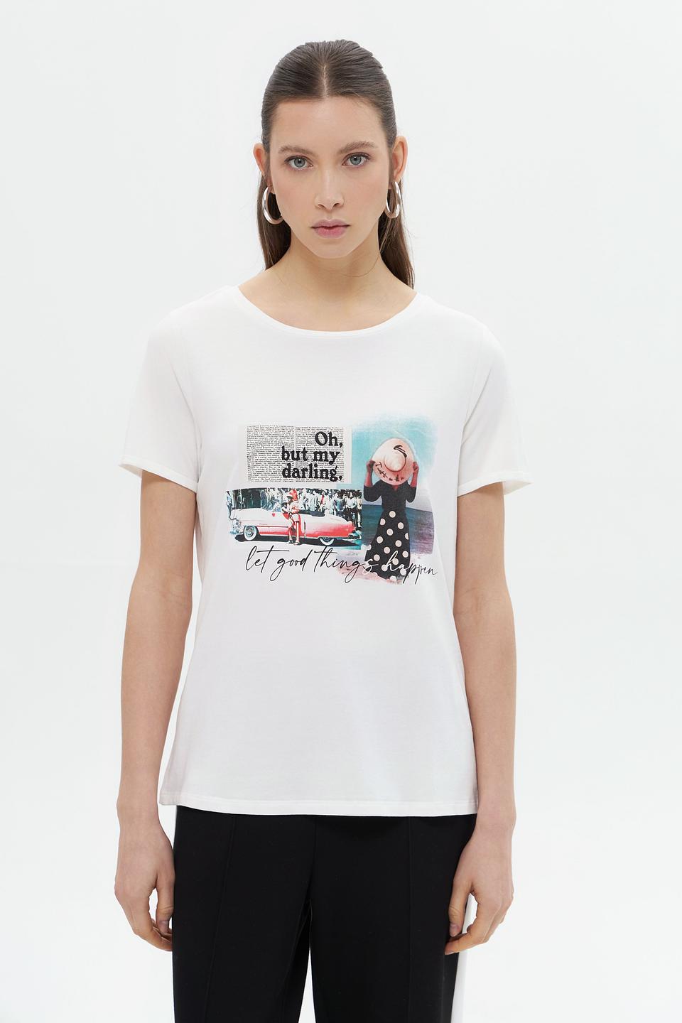 Футболка More and More с принтом