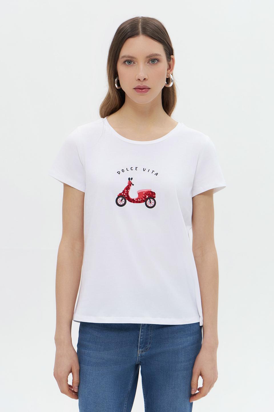 Футболка More and More с принтом