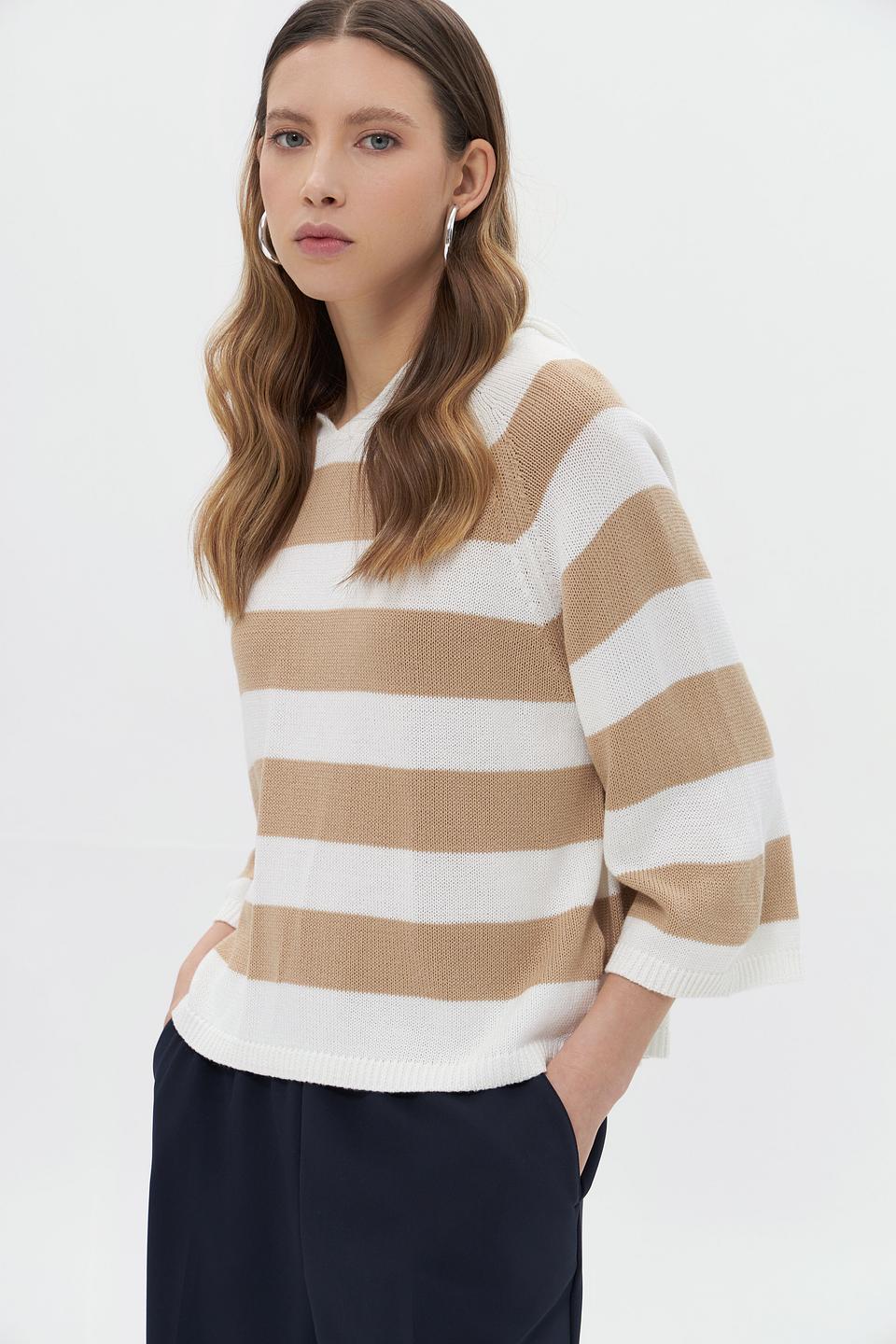Пуловер Broadway в полоску бежевый