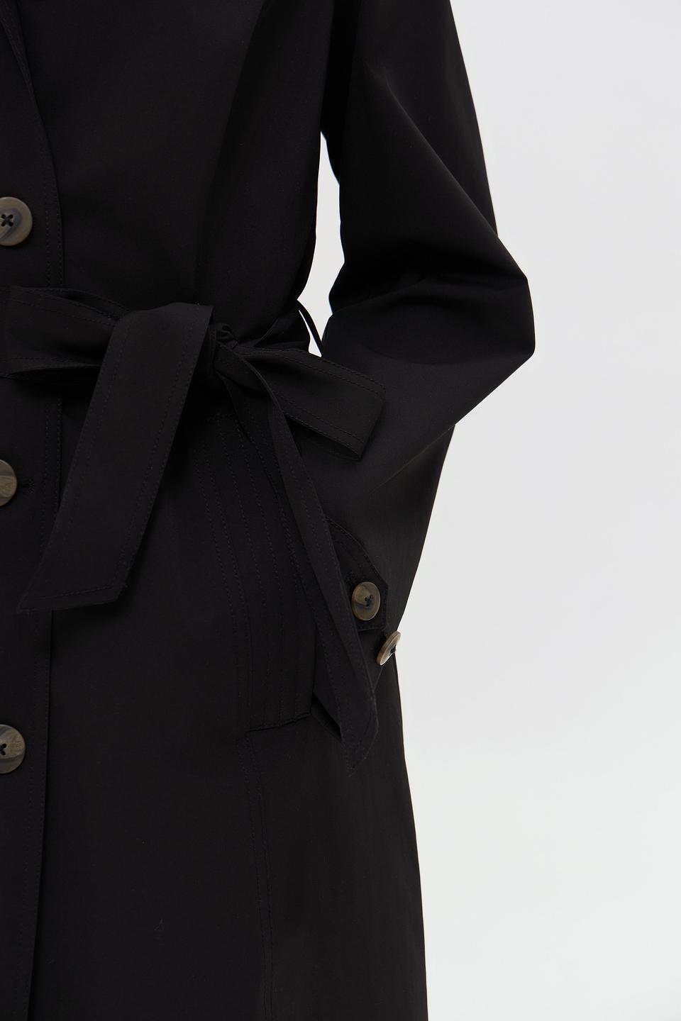 Плащ District классический чёрный