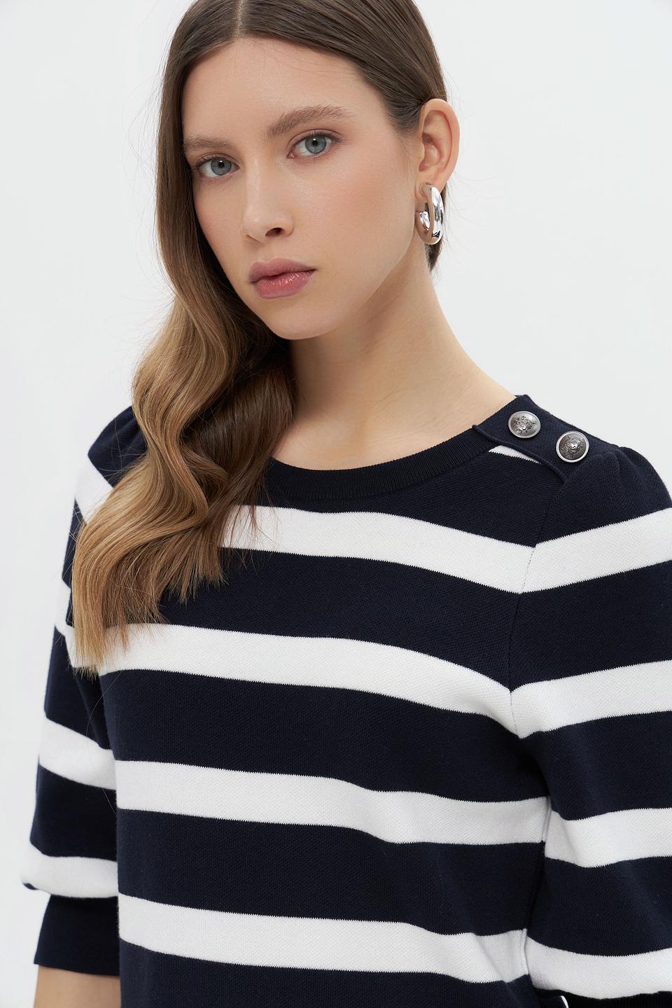 Пуловер Monari в полоску