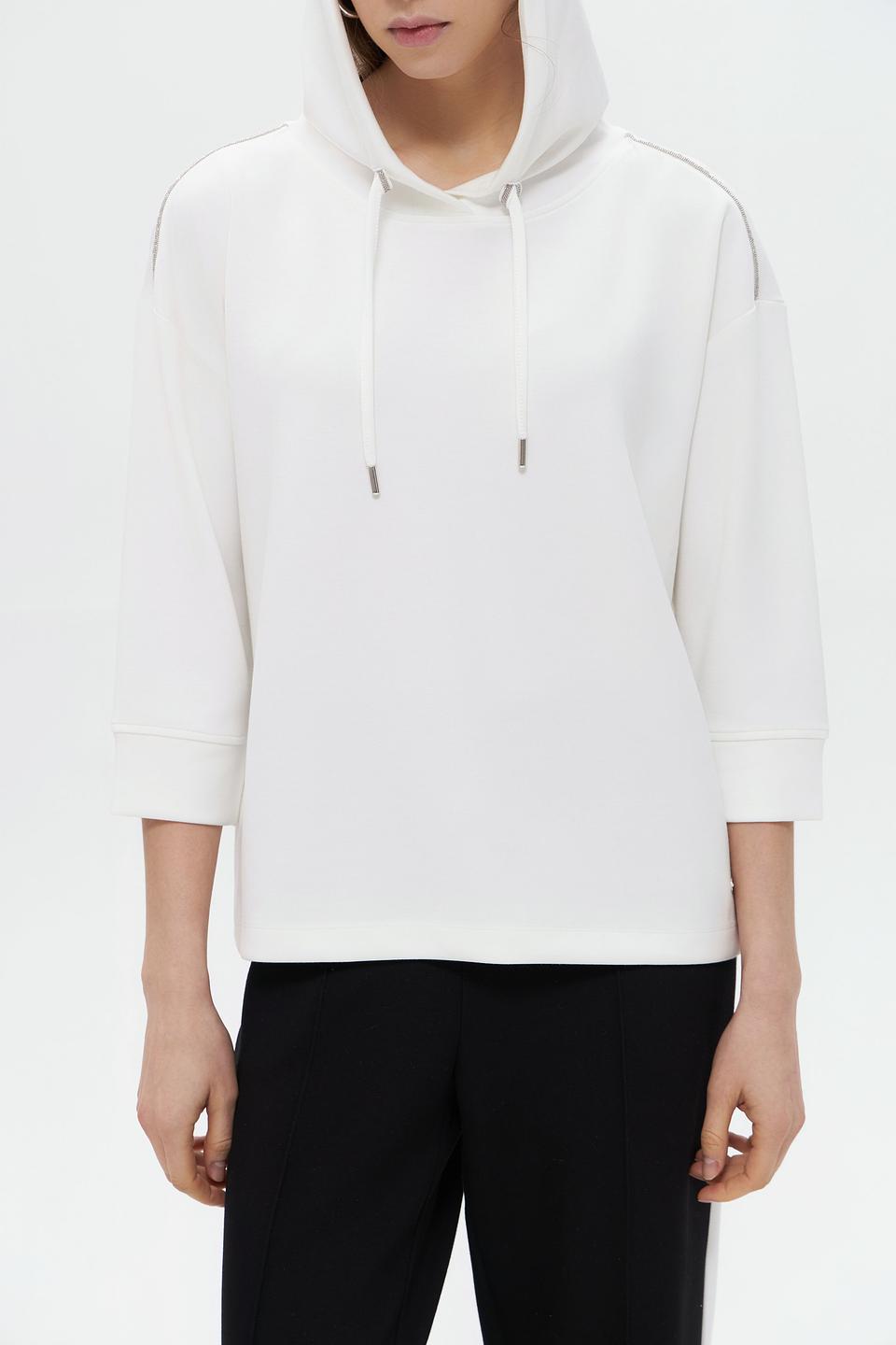 Пуловер Monari с капюшоном белый