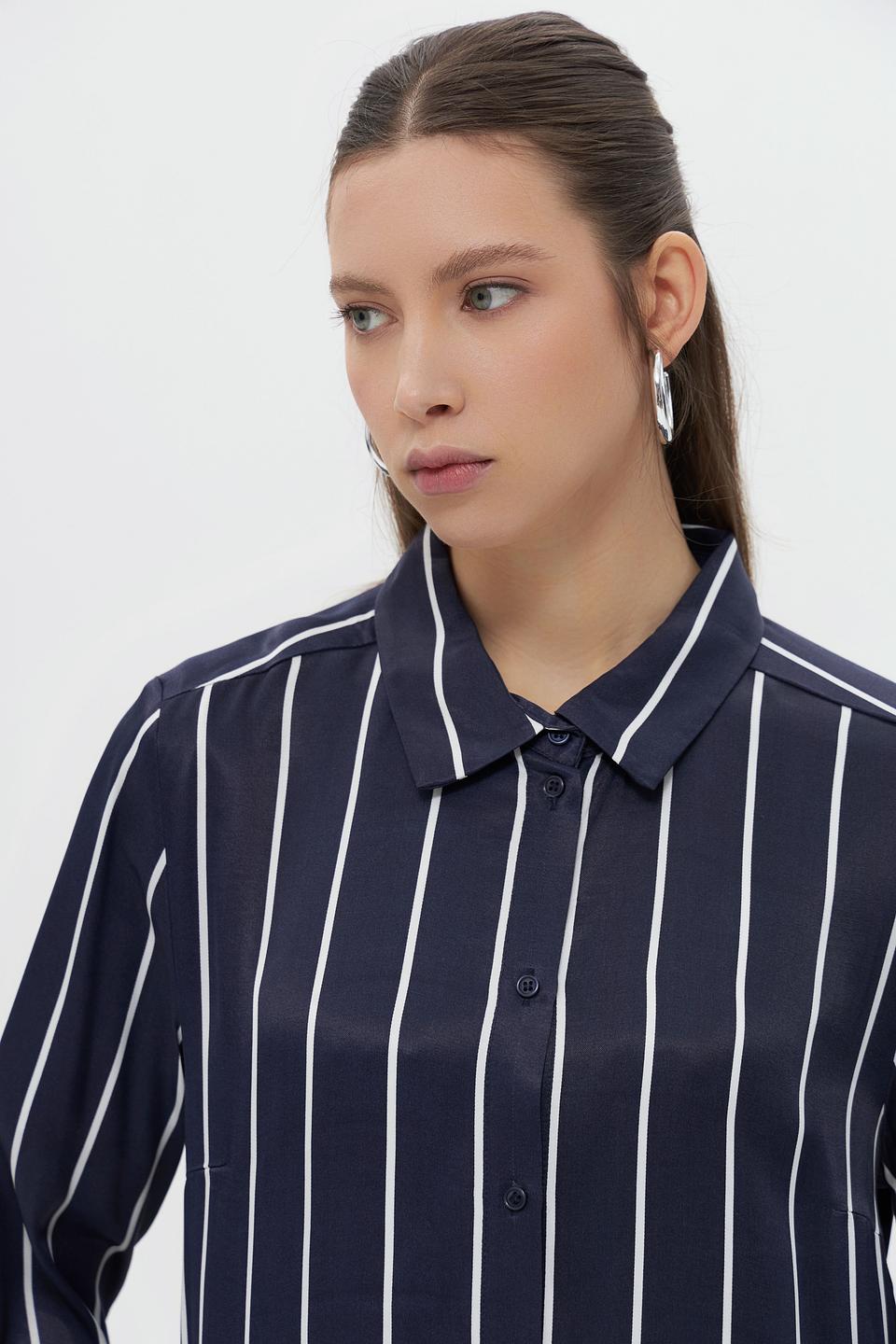 Рубашка Monari в полоску