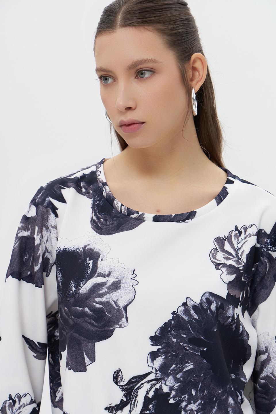 Пуловер Monari с цветочным принтом