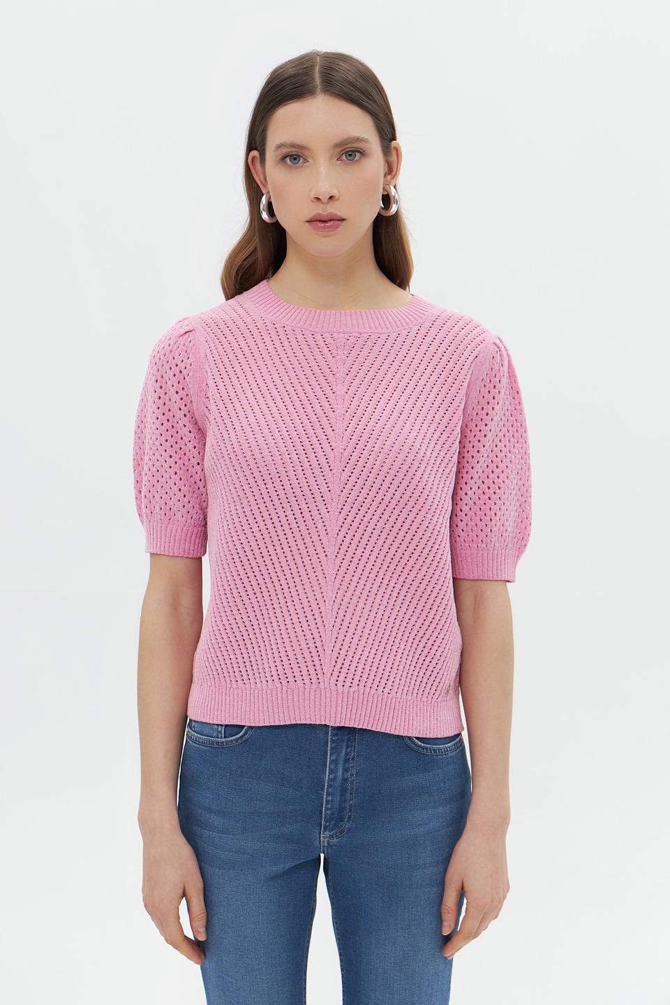 Пуловер Monari розовый с ажурной вязкой