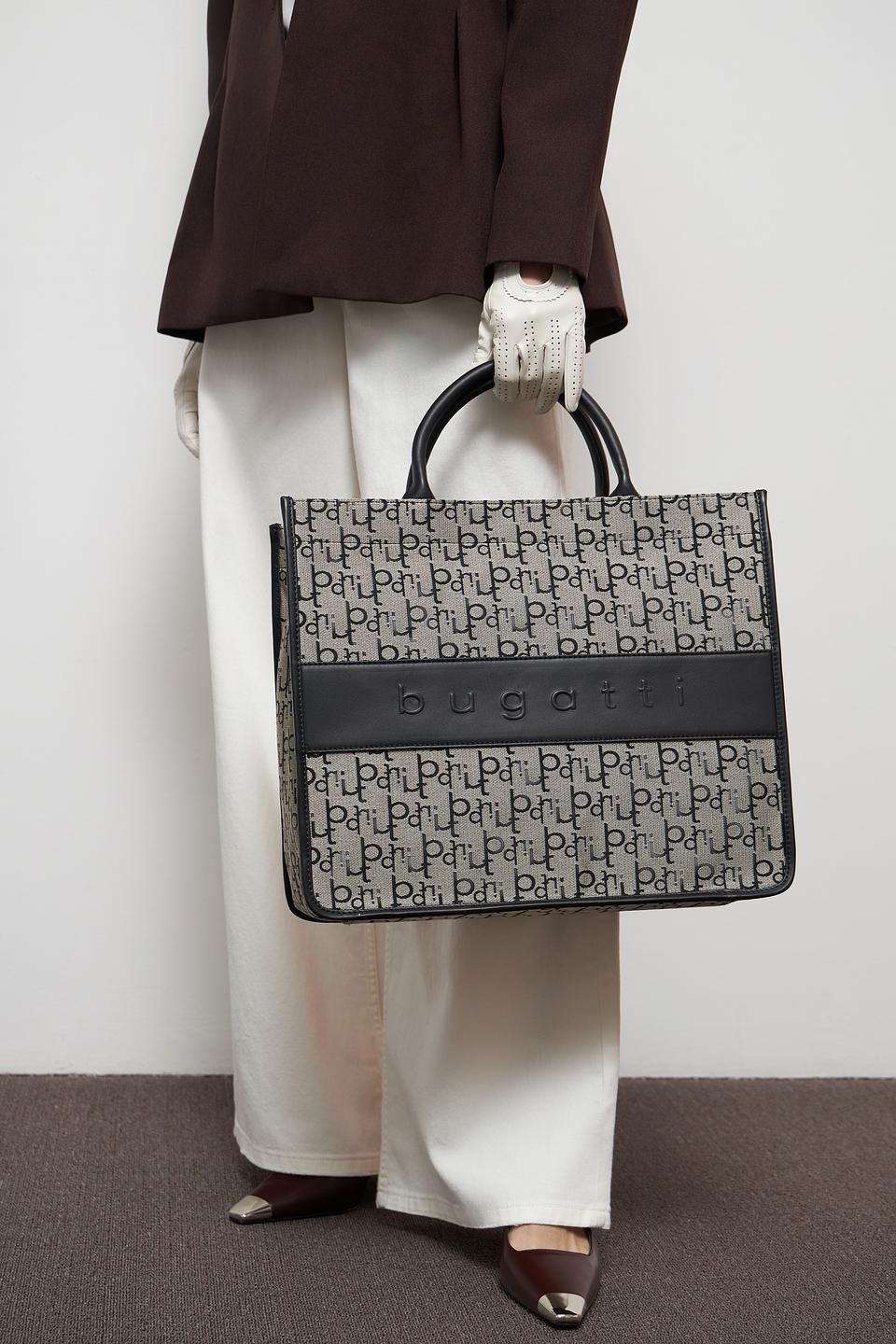 Сумка Bugatti с логотипом чёрная