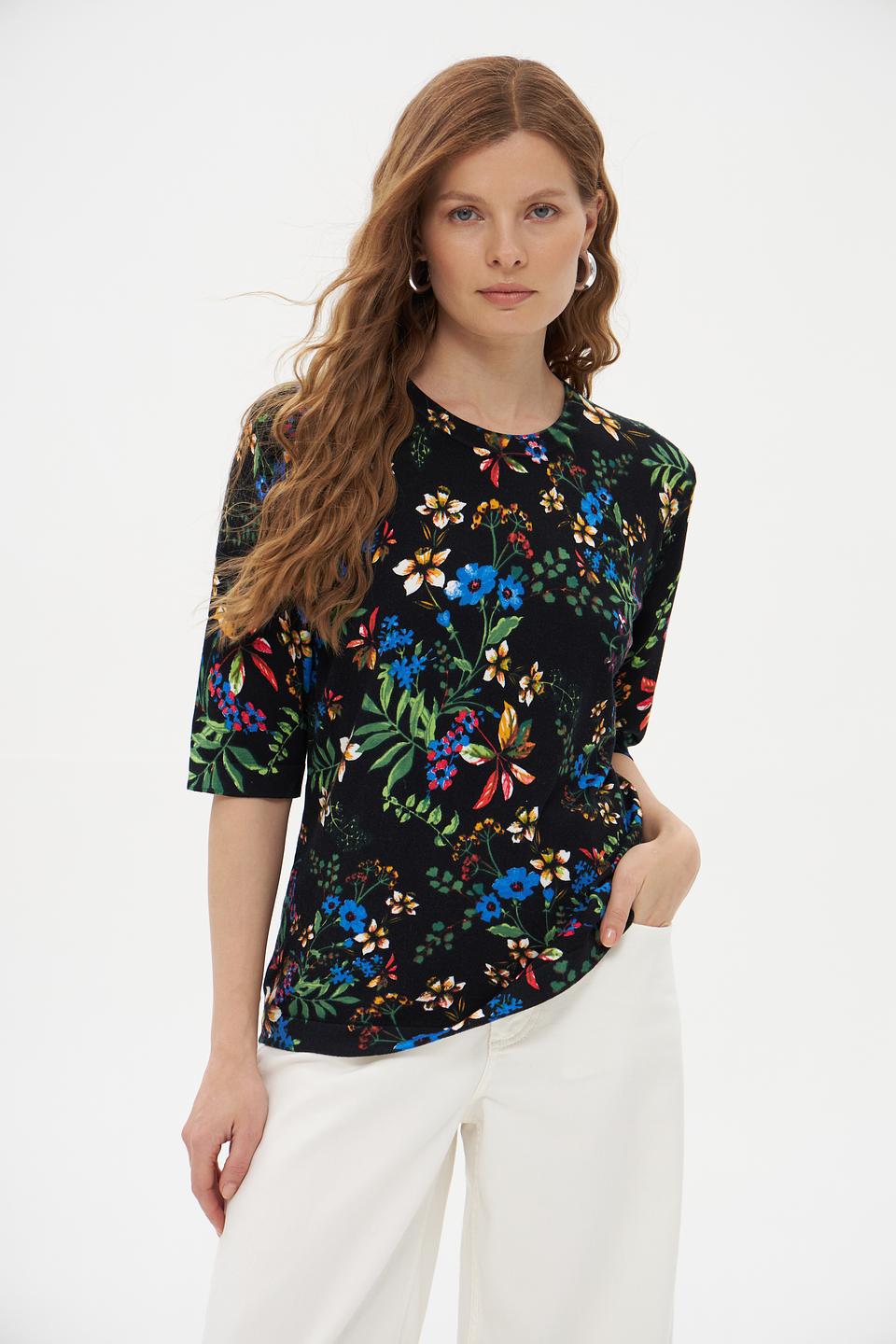 Пуловер Pezzo с цветочным принтом