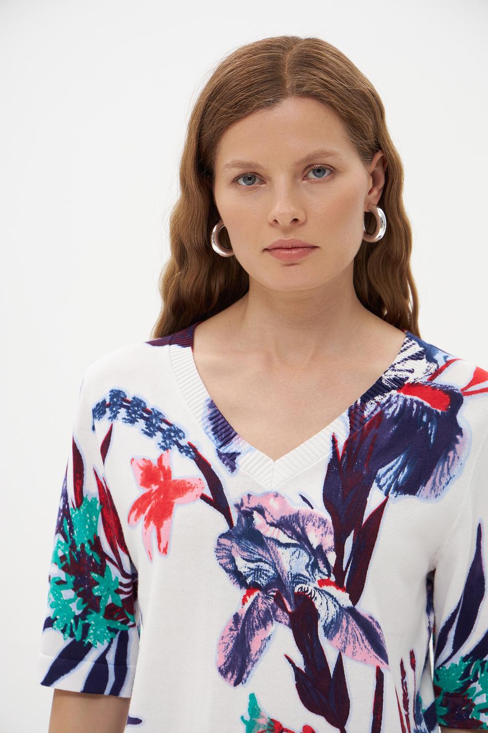 Пуловер Pezzo с цветочным принтом