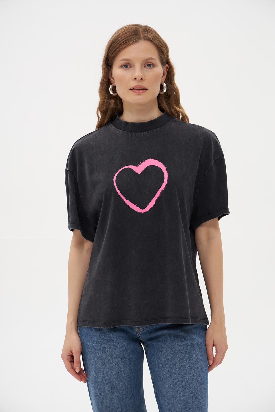 Футболка Pezzo с сердцем чёрная