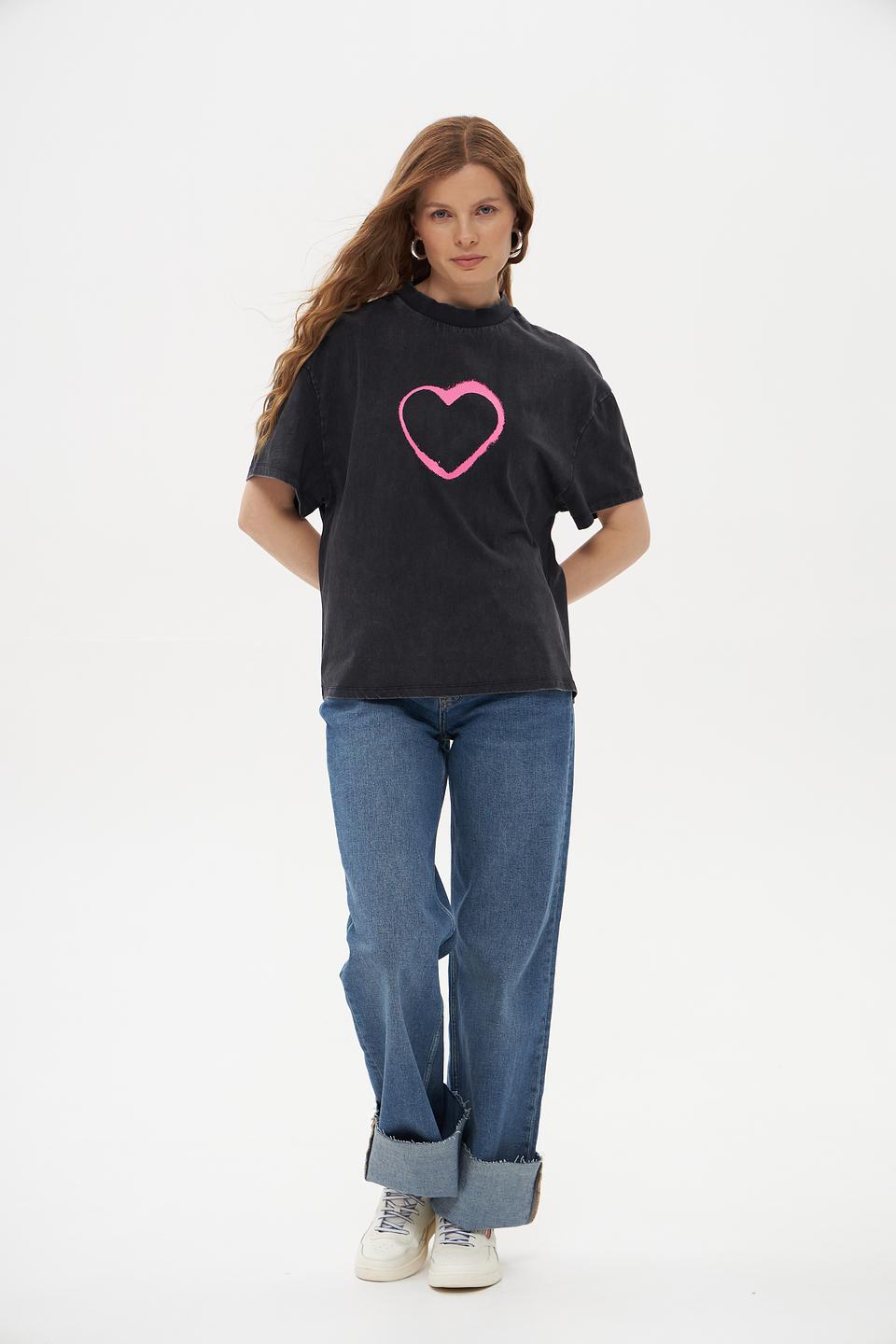 Футболка Pezzo с сердцем чёрная