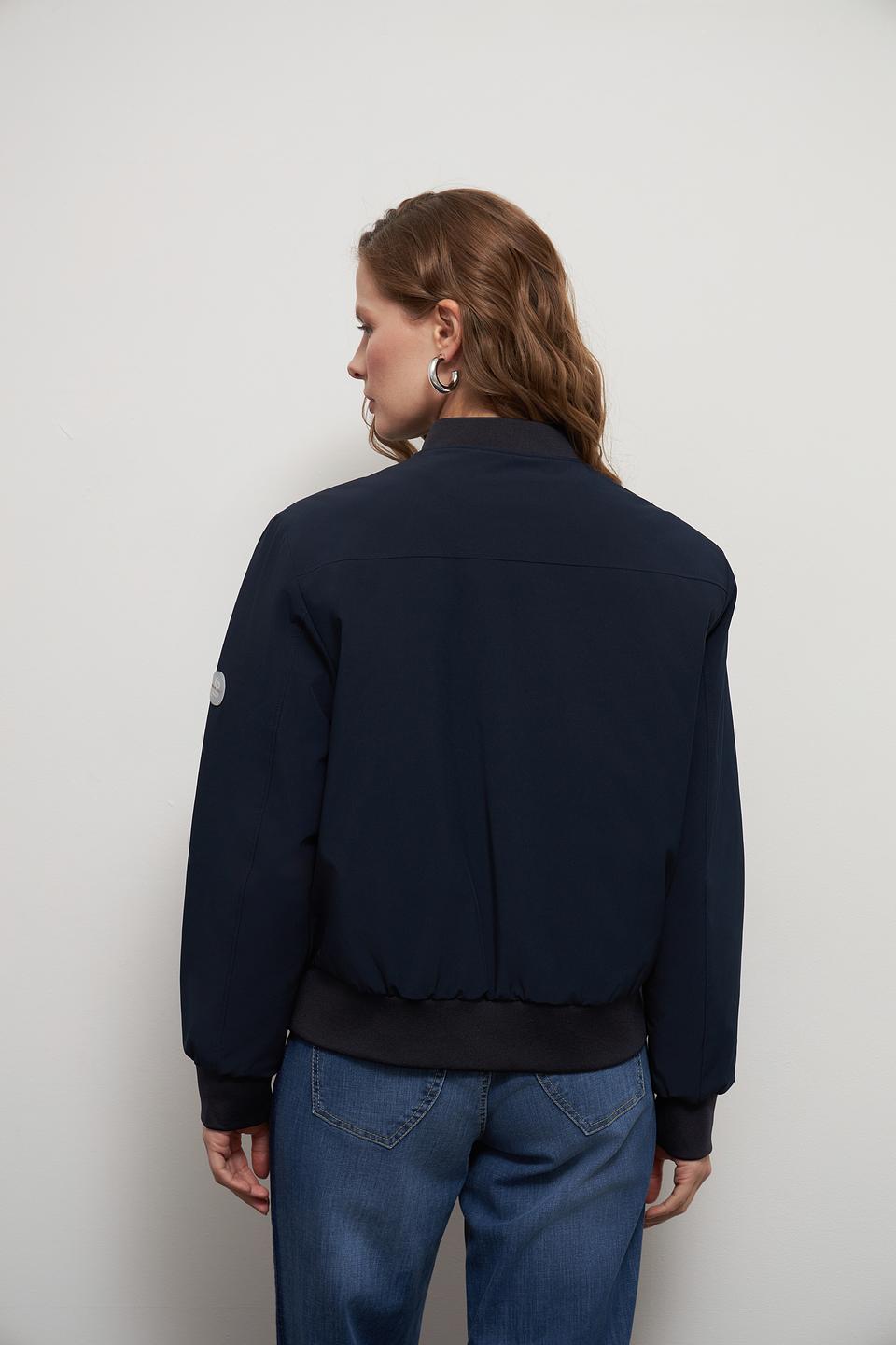 Куртка-бомбер Lebek стеганая чёрная