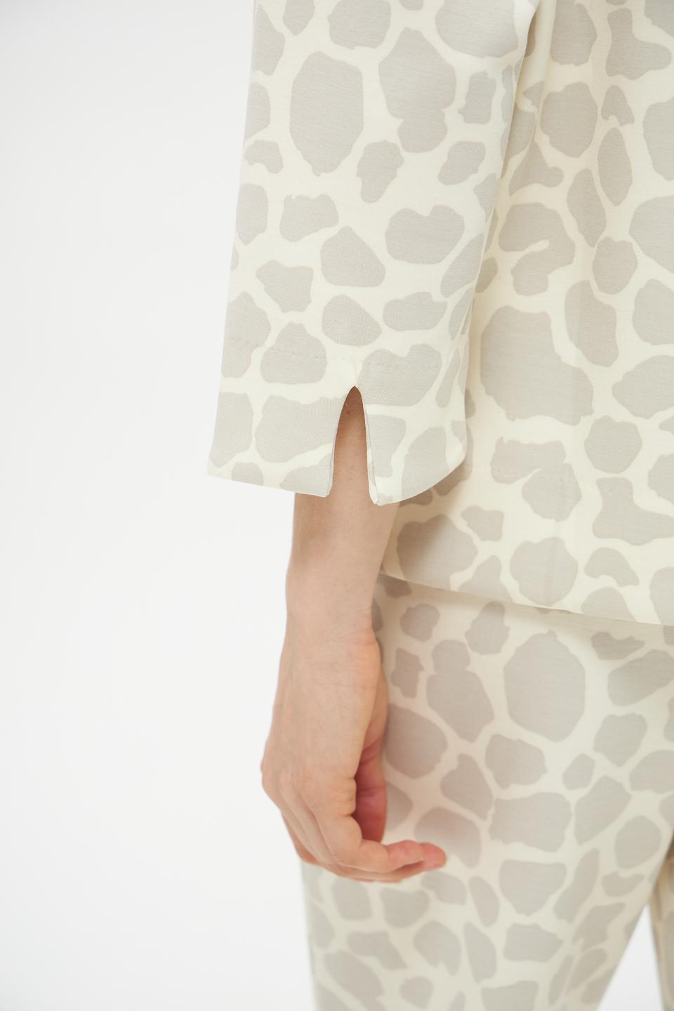 Футболка Broadway с принтом бежевый