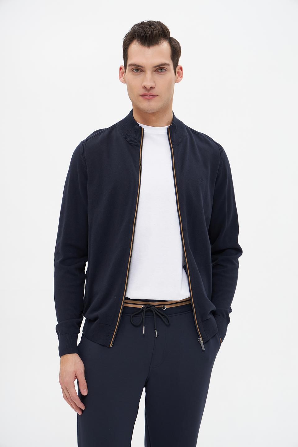 Кардиган Bugatti темно-синий на молнии