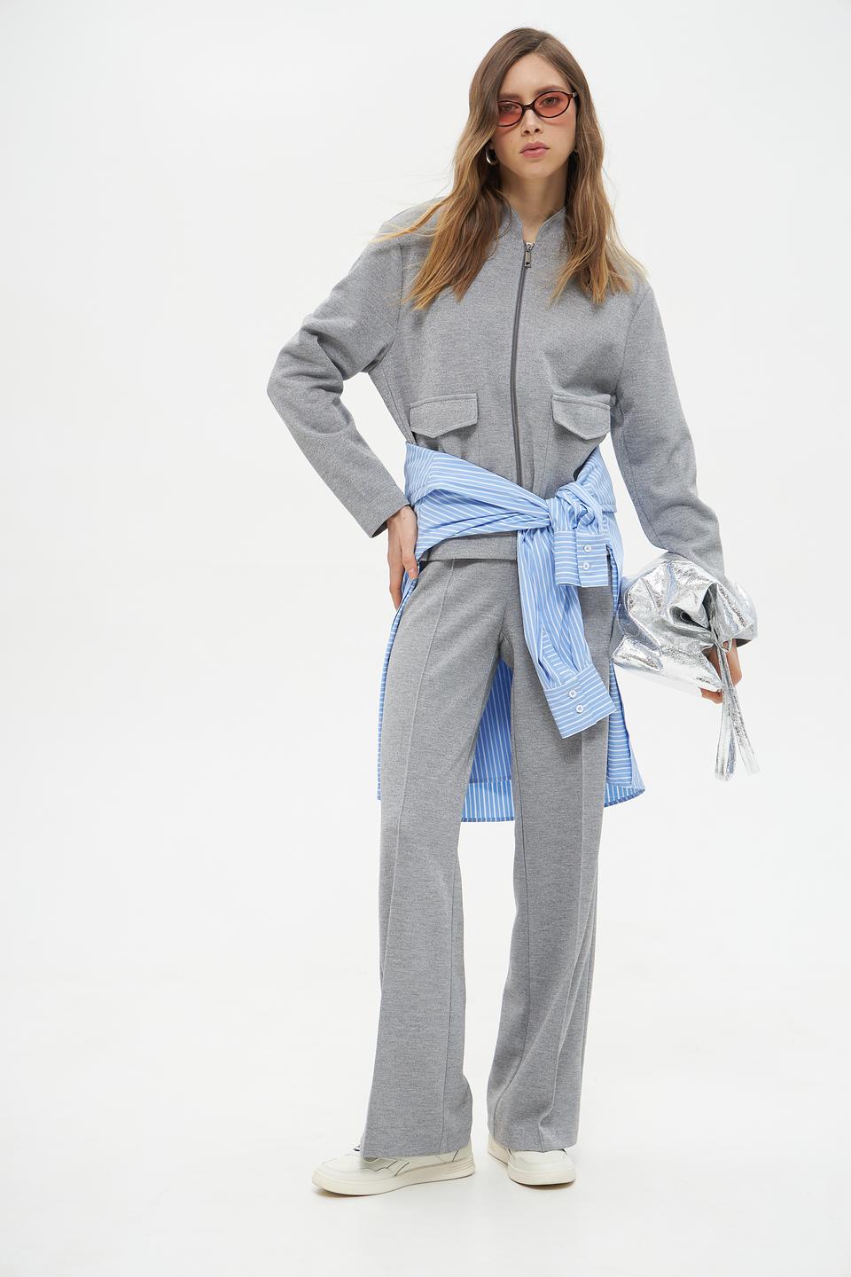 Жакет Lecomte серый приталенный