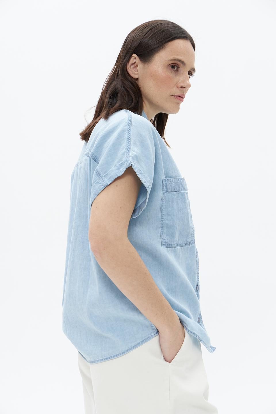 Блуза Broadway джинсовая с коротким рукавом