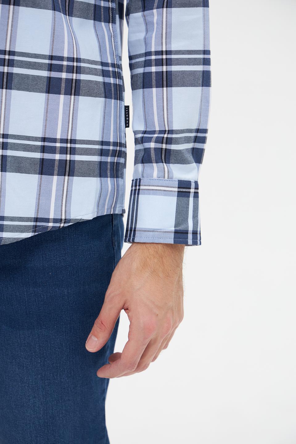 Рубашка Bugatti в клетку голубая