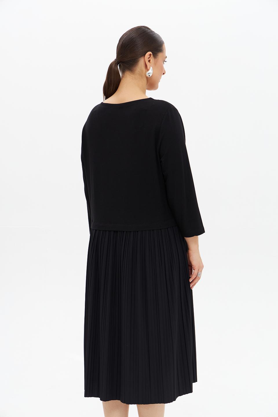 Платье Via Appia черное плиссе