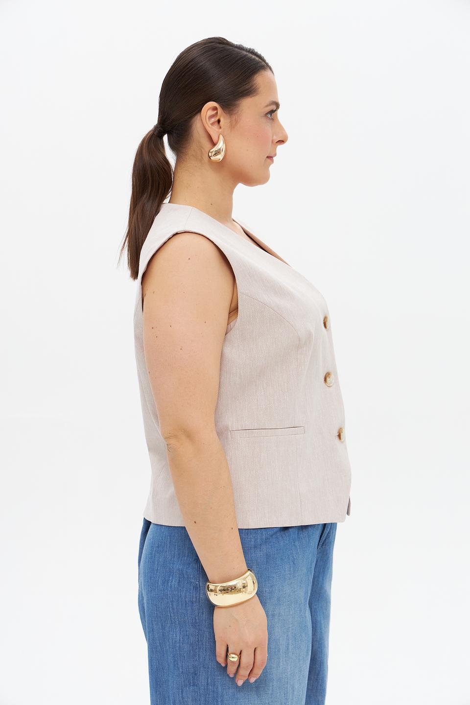 Жилет Betty and Co бежевый