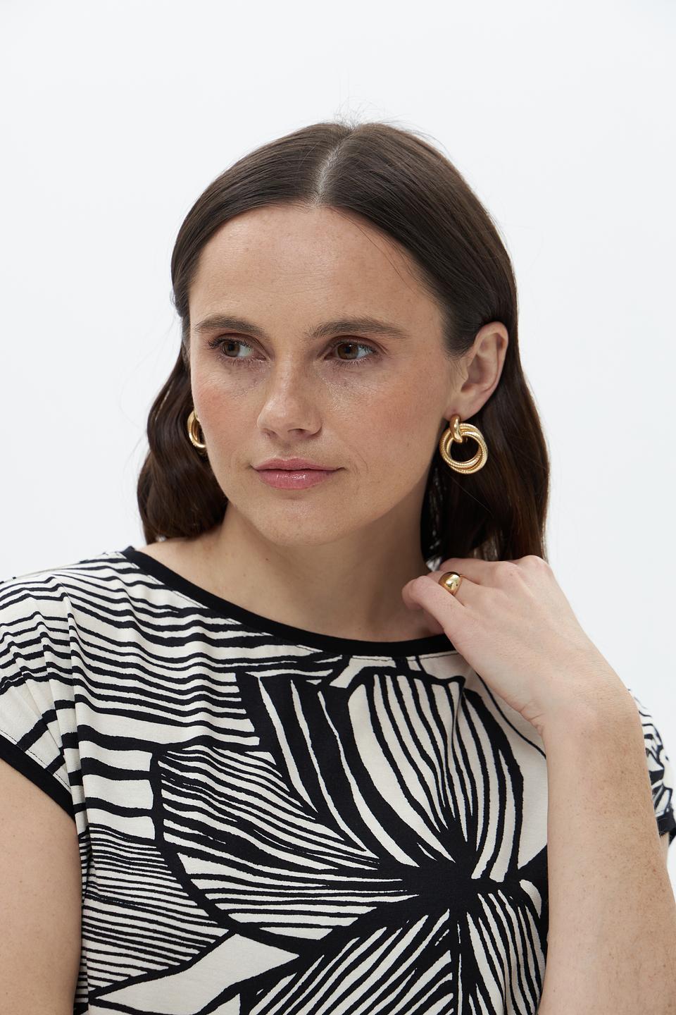 Футболка Lebek с принтом