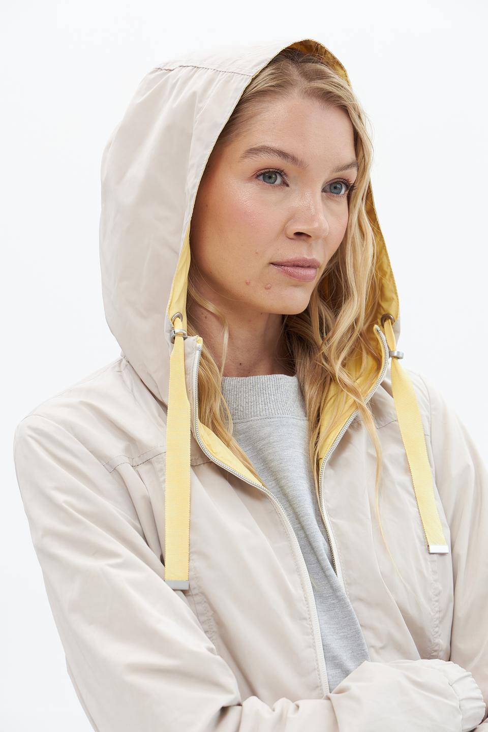 Куртка Lebek с капюшоном жёлтая