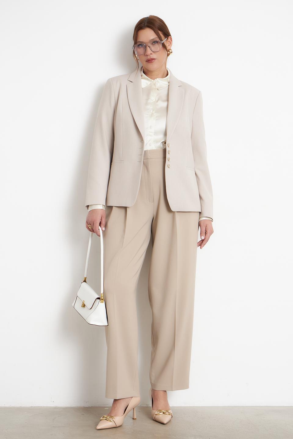 Жакет Bianca приталенный бежевый