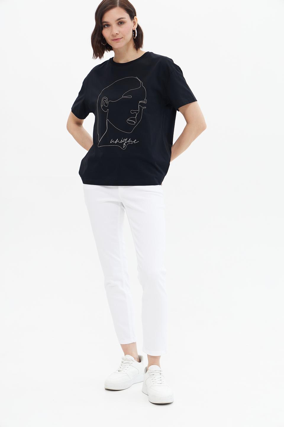 Футболка UNQ с принтом чёрная