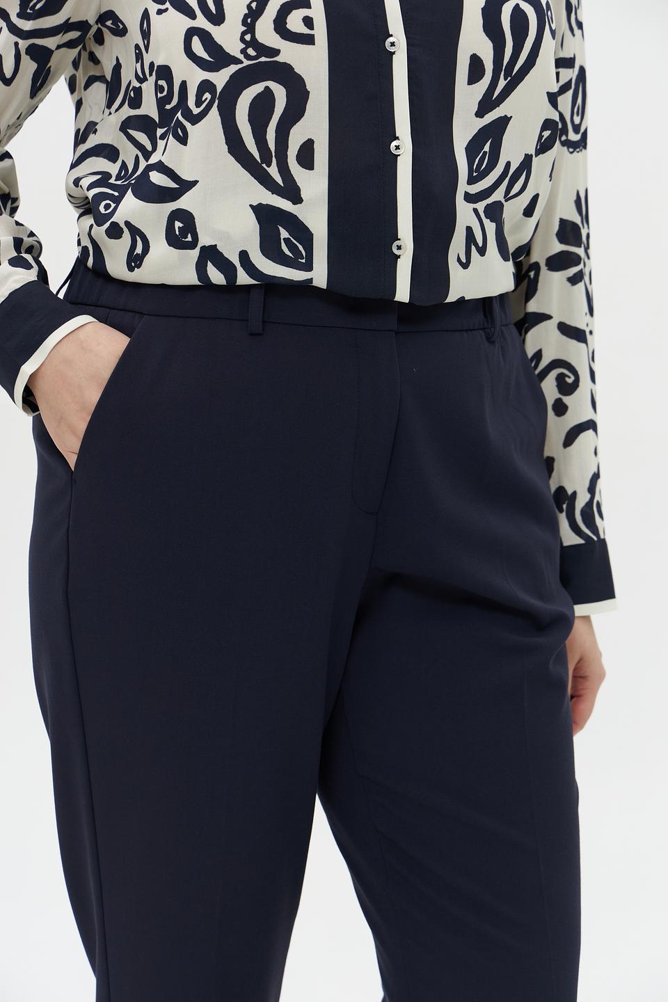 Брюки классические Samoon темно-синие