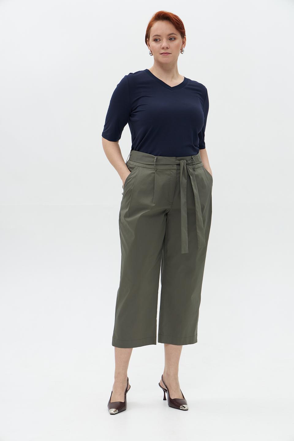 Футболка Lebek с V-образным вырезом