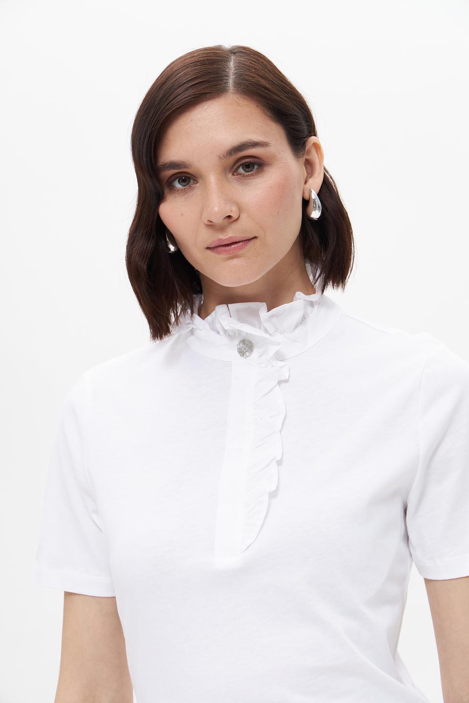 Блузка Rich and Royal с рюшами