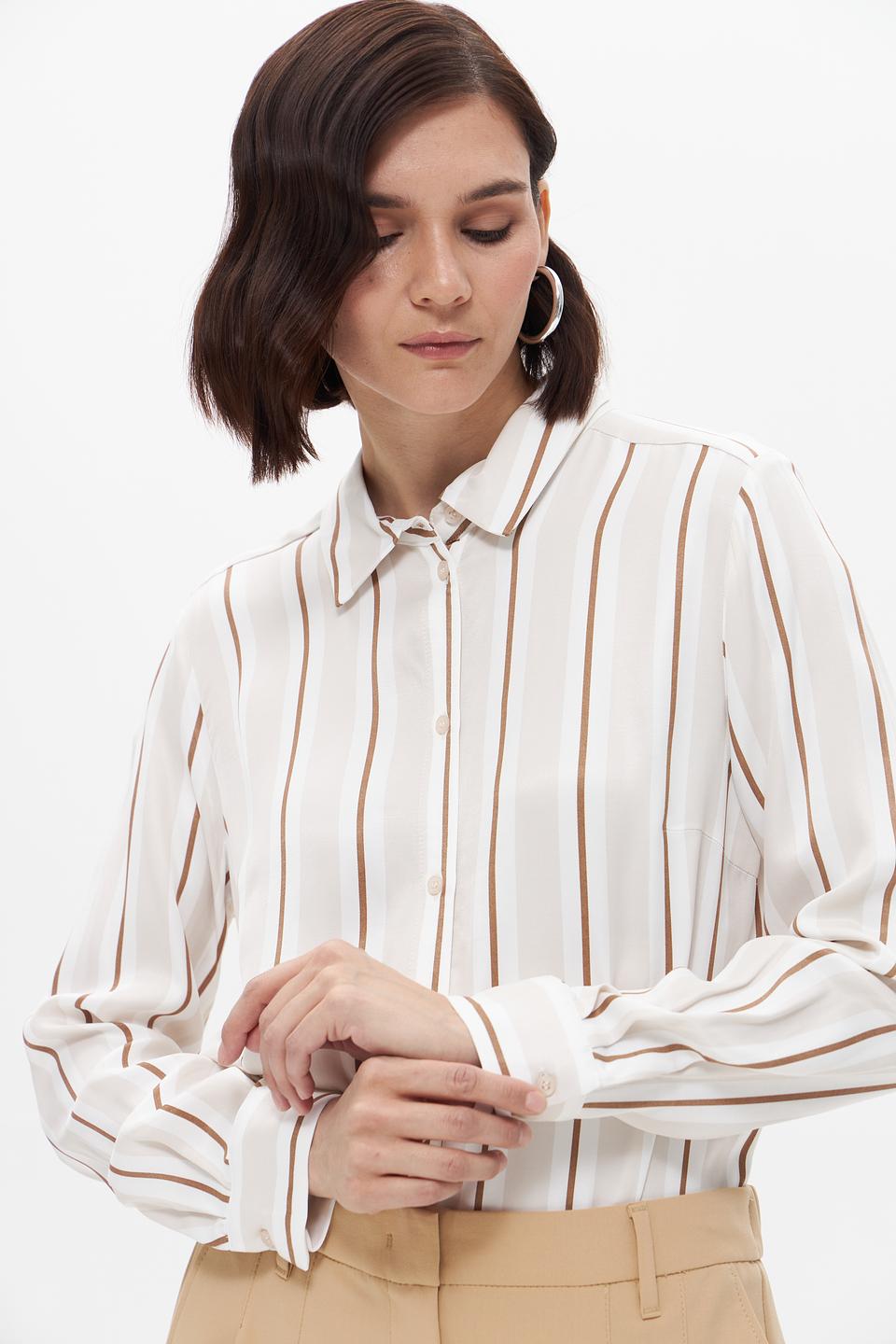 Блуза Monari в полоску бежевая