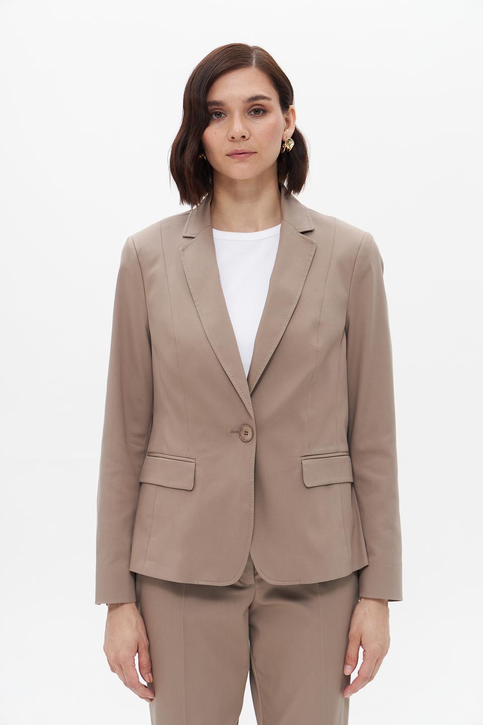 Жакет Bianca приталенный бежевый