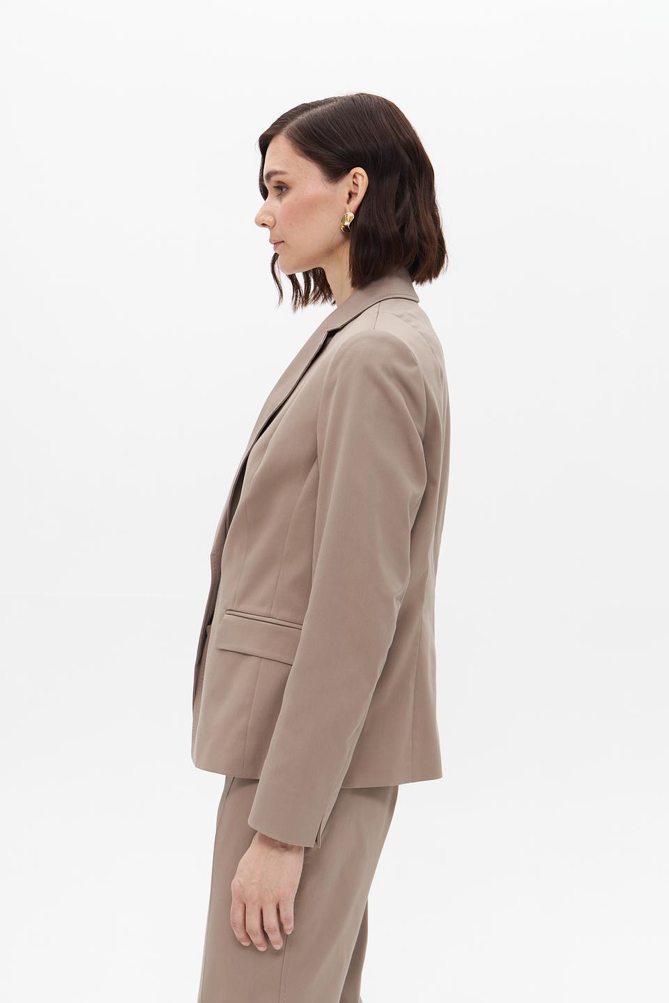 Жакет Bianca приталенный бежевый